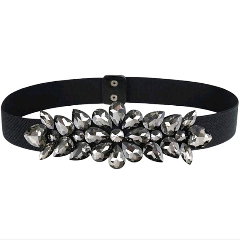 Black Gemstone Floral Design Stretchy Belt - Picture 2 of 3
